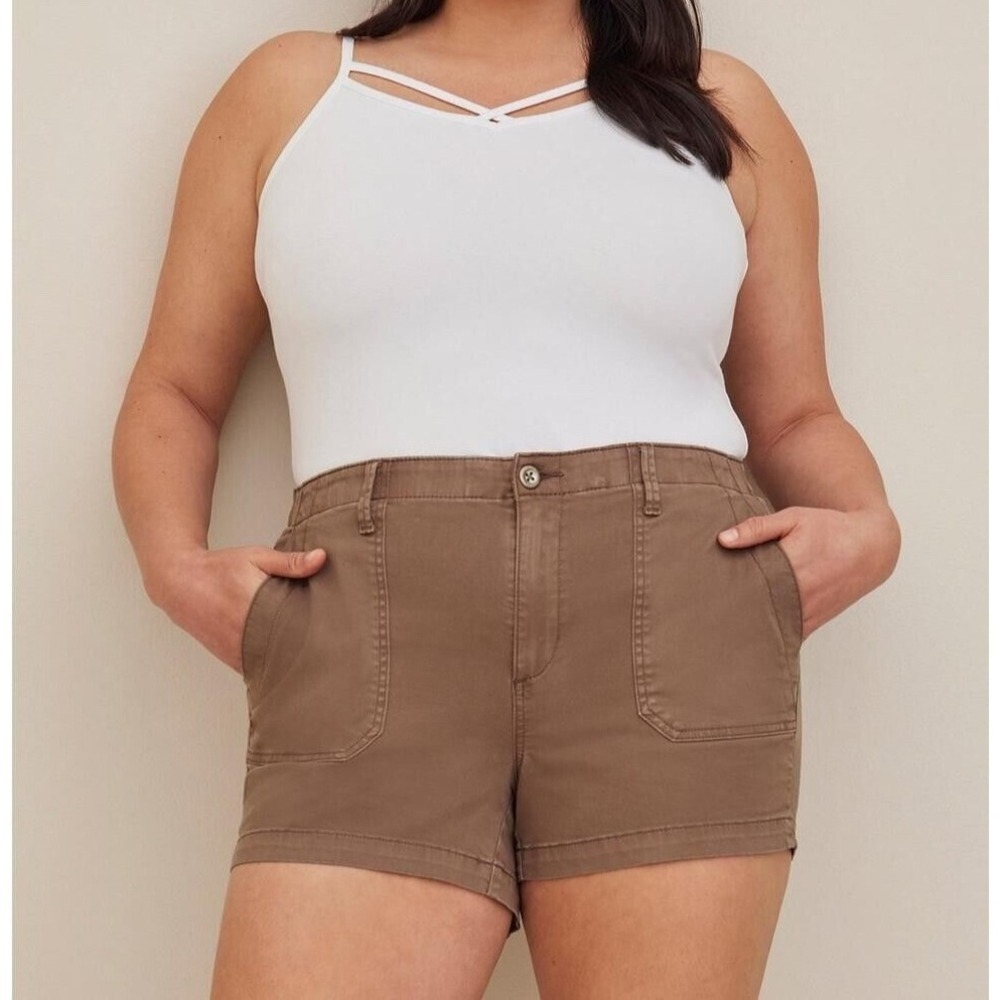 Torrid Comfort Flex Chino Shorts Womens 28 Brown Stretch Cotton Twill Casual